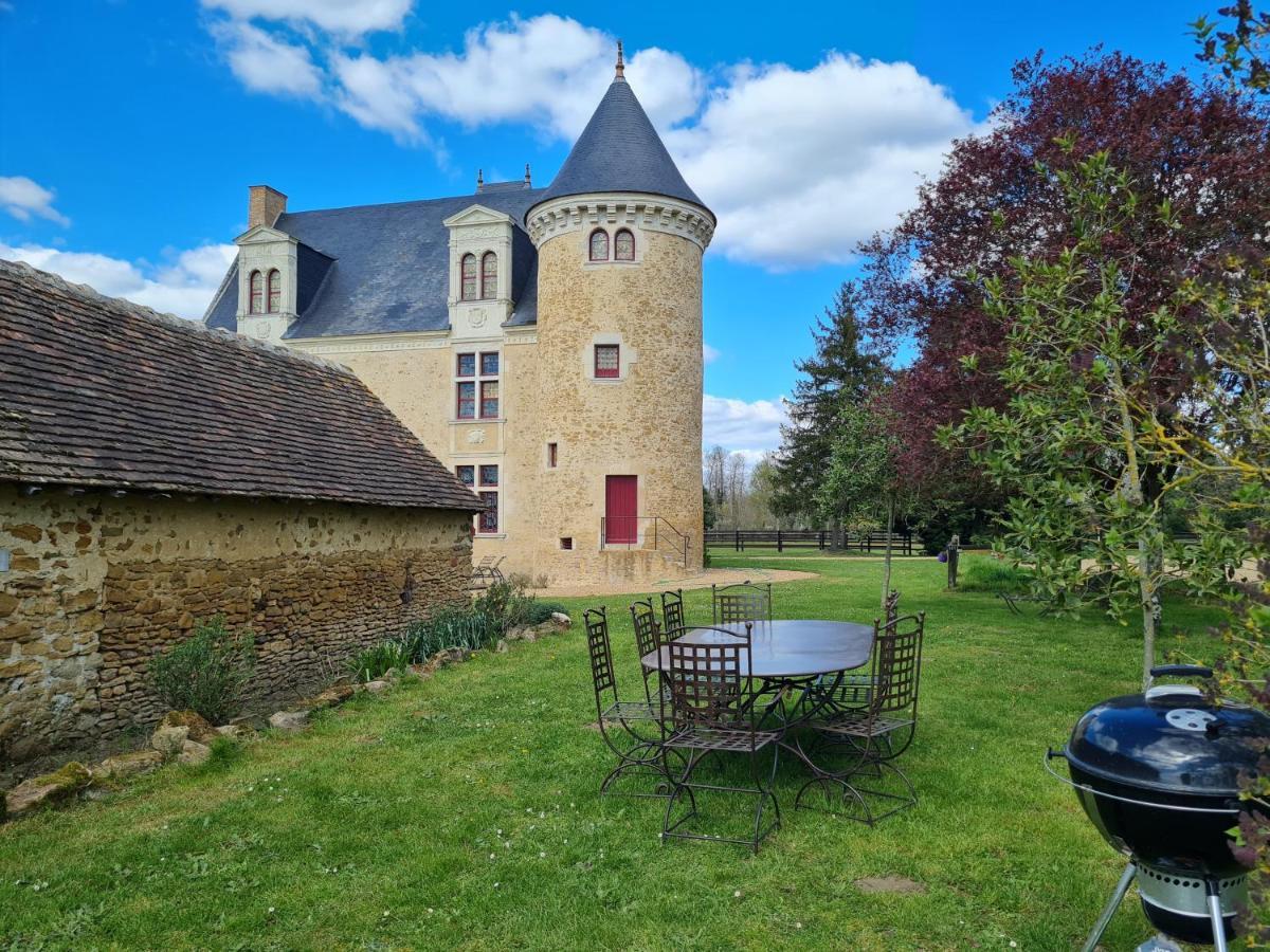 Manoir De La Beuneche - Location Du Manoir Entier Roeze-sur-Sarthe Экстерьер фото