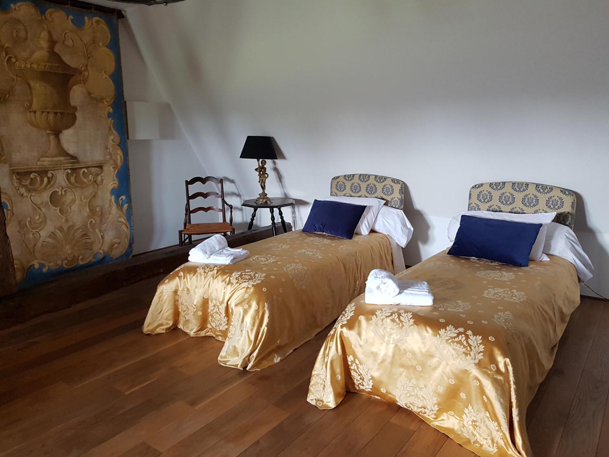 Manoir De La Beuneche - Location Du Manoir Entier Roeze-sur-Sarthe Экстерьер фото